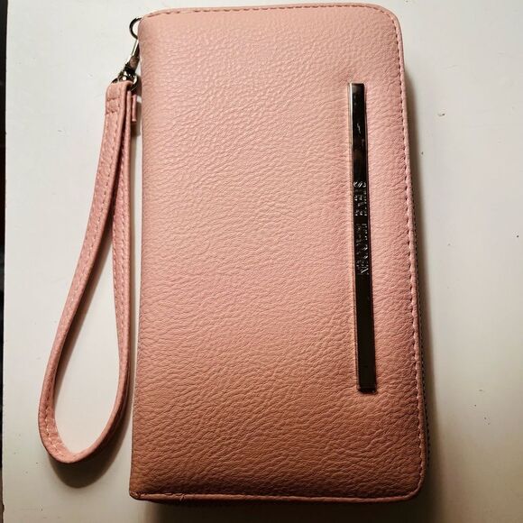 Steve Madden Pink Wristlet Wallet NWOT - Picture 4 of 5